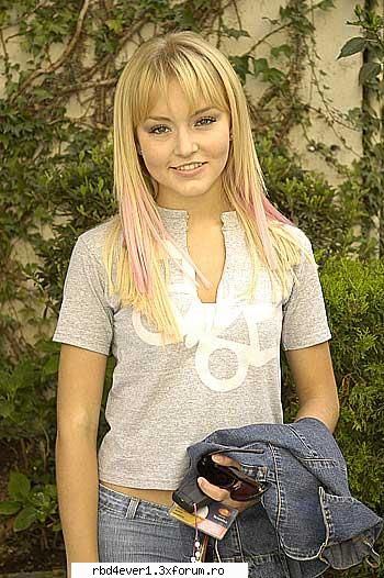 Angelique Boyer - vico - Actori din Rebelde
