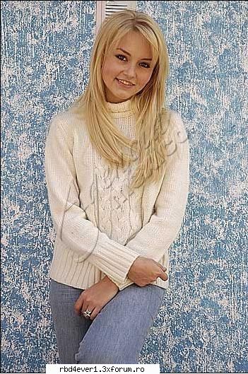 ;) angelique boyer