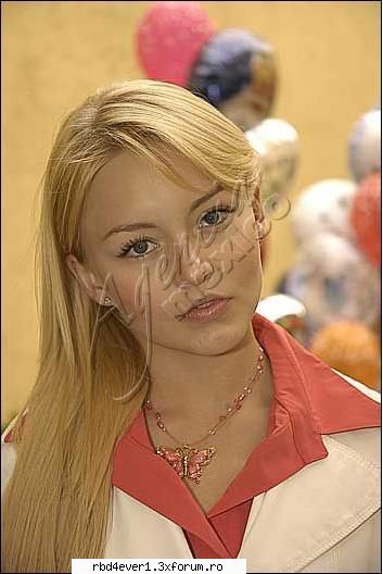 Angelique Boyer - vico - Actori din Rebelde