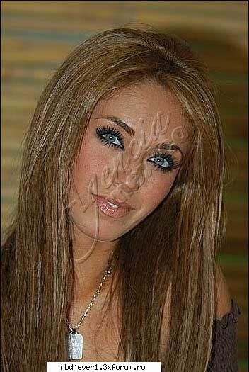algun dia vs.salvame - anahi giovana - Anahi