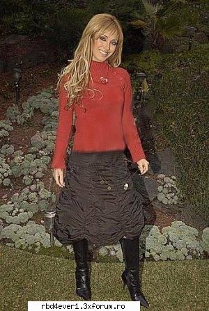 poze - anahimiacolucci - Anahi