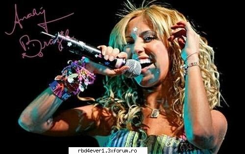 poze anahi din concerte - mia colucci366 - Anahi