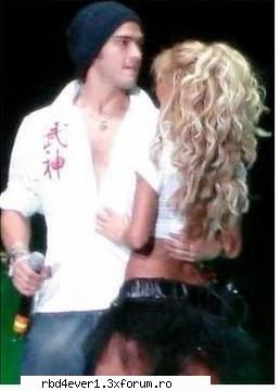 poze anahi y poncho din concerte - i_love_you_rbd - Anahi y Alfonso