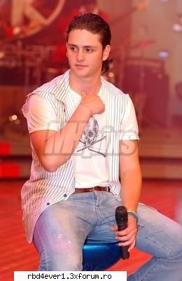 poze cu christopher din concerte - mia colucci366 - Christopher
